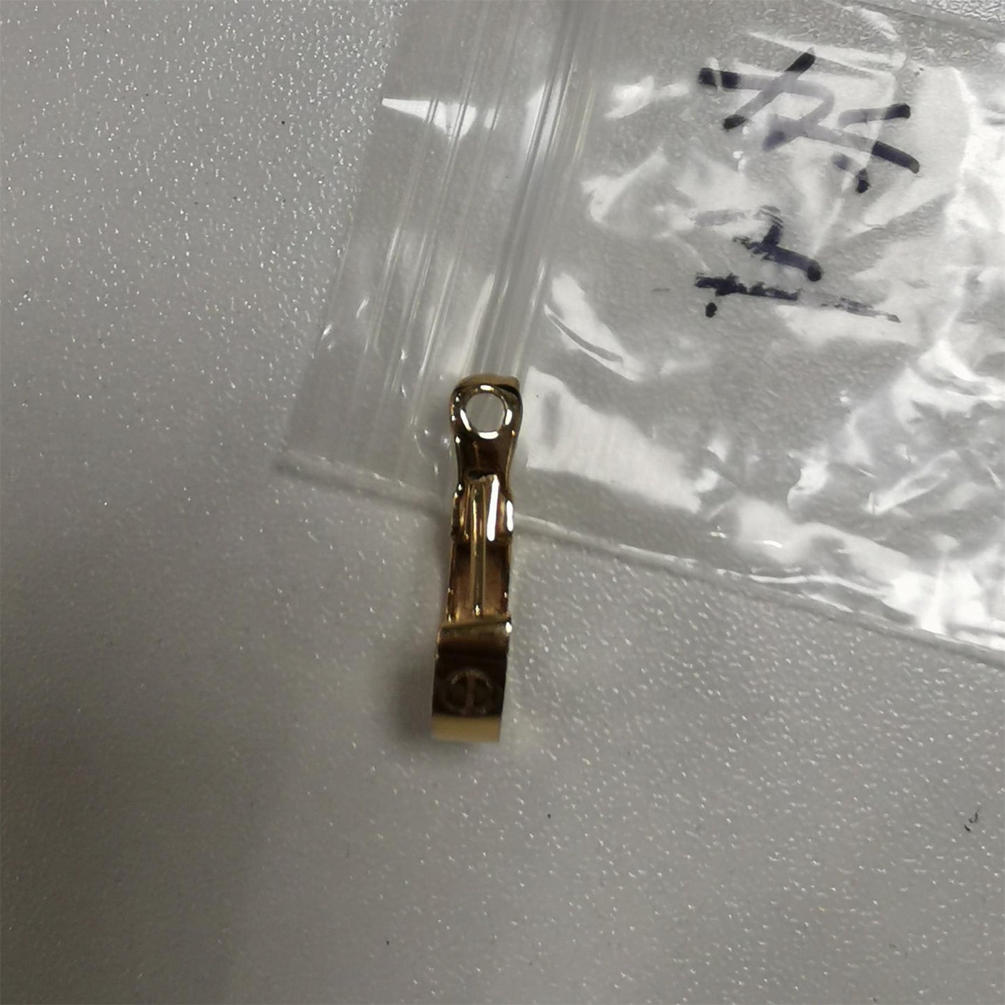 KDY-N98463824螺丝4mm宽耳环 客版