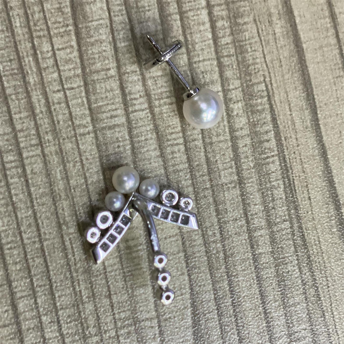 SM-083293客版V形珍珠一款多戴耳环