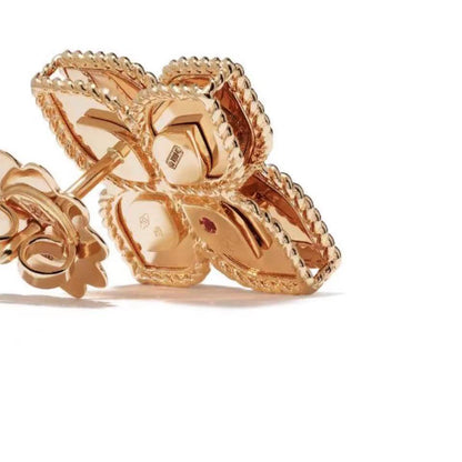 LBT-ADR888EA1837扭绳四叶草金片版20MM耳钉