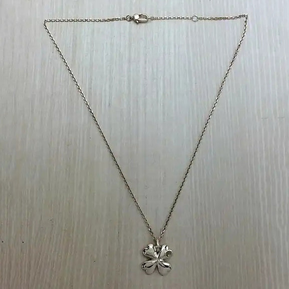 GC-817259四叶草吊坠