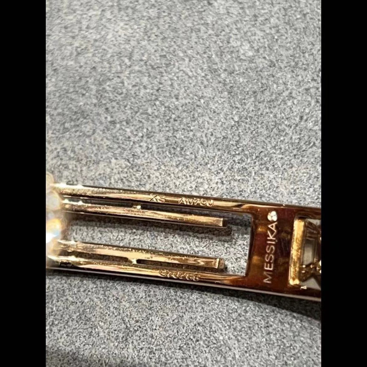 MSK-11426活动开口半钻手镯
