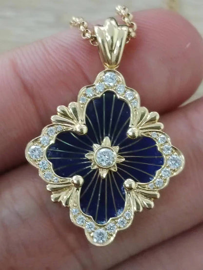 BQLT-PEN185432 enamel version with a middle ribbon set with diamonds on one side and light gold pendant on the other side European style four-leaf clover guest version