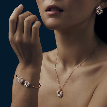 XB-858347-5002 water wave lace open bracelet