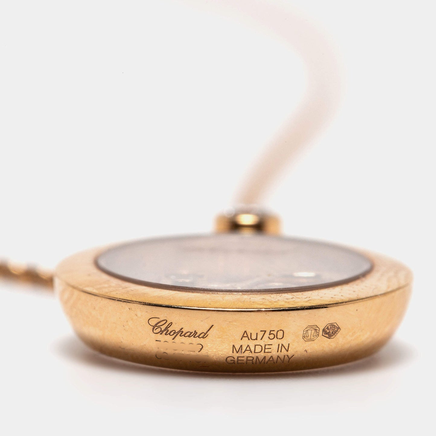 XB-793929-5410 Glass Round Letter Pendant