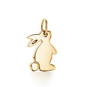 TIF79451426 flat light gold rabbit pendant