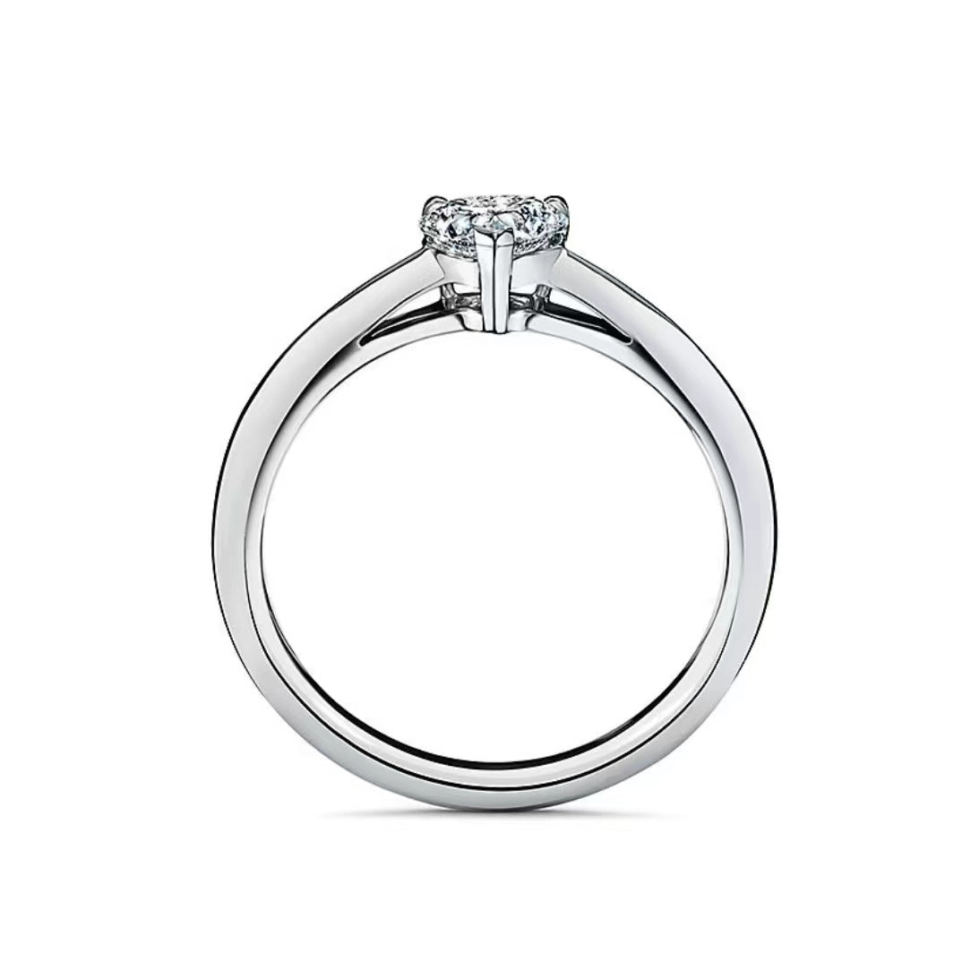 TIF-37027081 Three-claw heart-shaped sword and halberd arm ring 49#