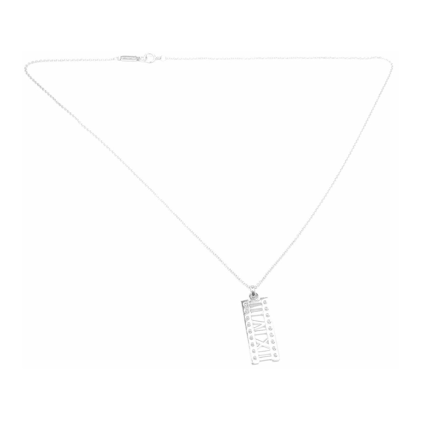 TIF64558580 Roman numeral pendant plate