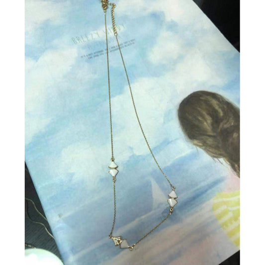 BGL-385382 fan skirt necklace
