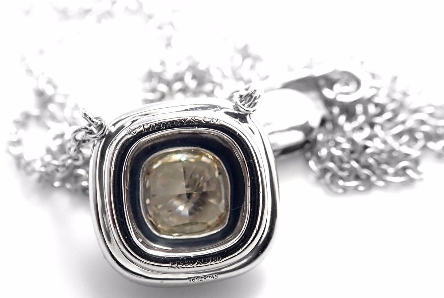 TIF72802878 pillow-shaped two-circle stone chain pendant