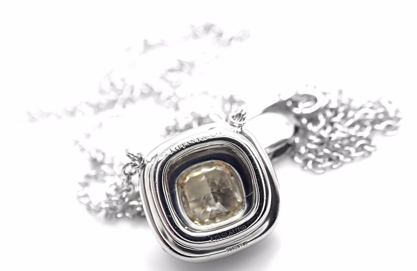TIF72802878 pillow-shaped two-circle stone chain pendant