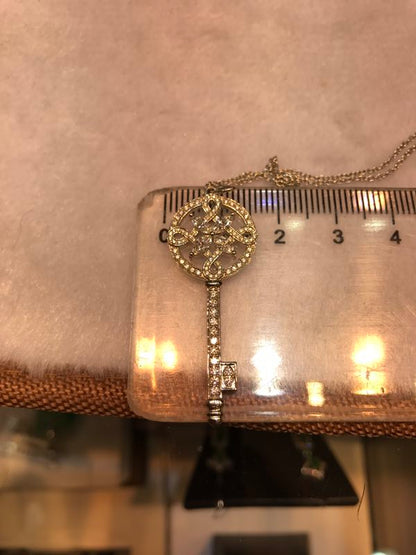TIF60010986 full diamond Chinese knot horse eye key pendant 1.5 inches