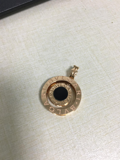 BGL-CL682318 round pendant spring cover round necklace