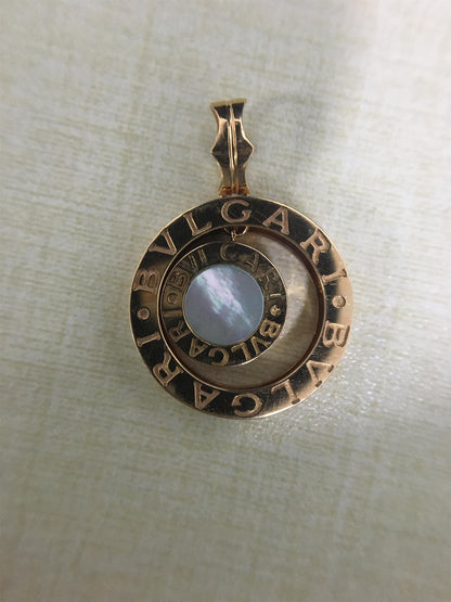 BGL-CL682318 round pendant spring cover round necklace