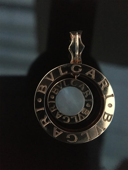 BGL-CL682318 round pendant spring cover round necklace