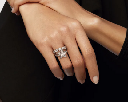 XNE-J64759 full diamond five-pointed star blister bezel set tail twist arm ring