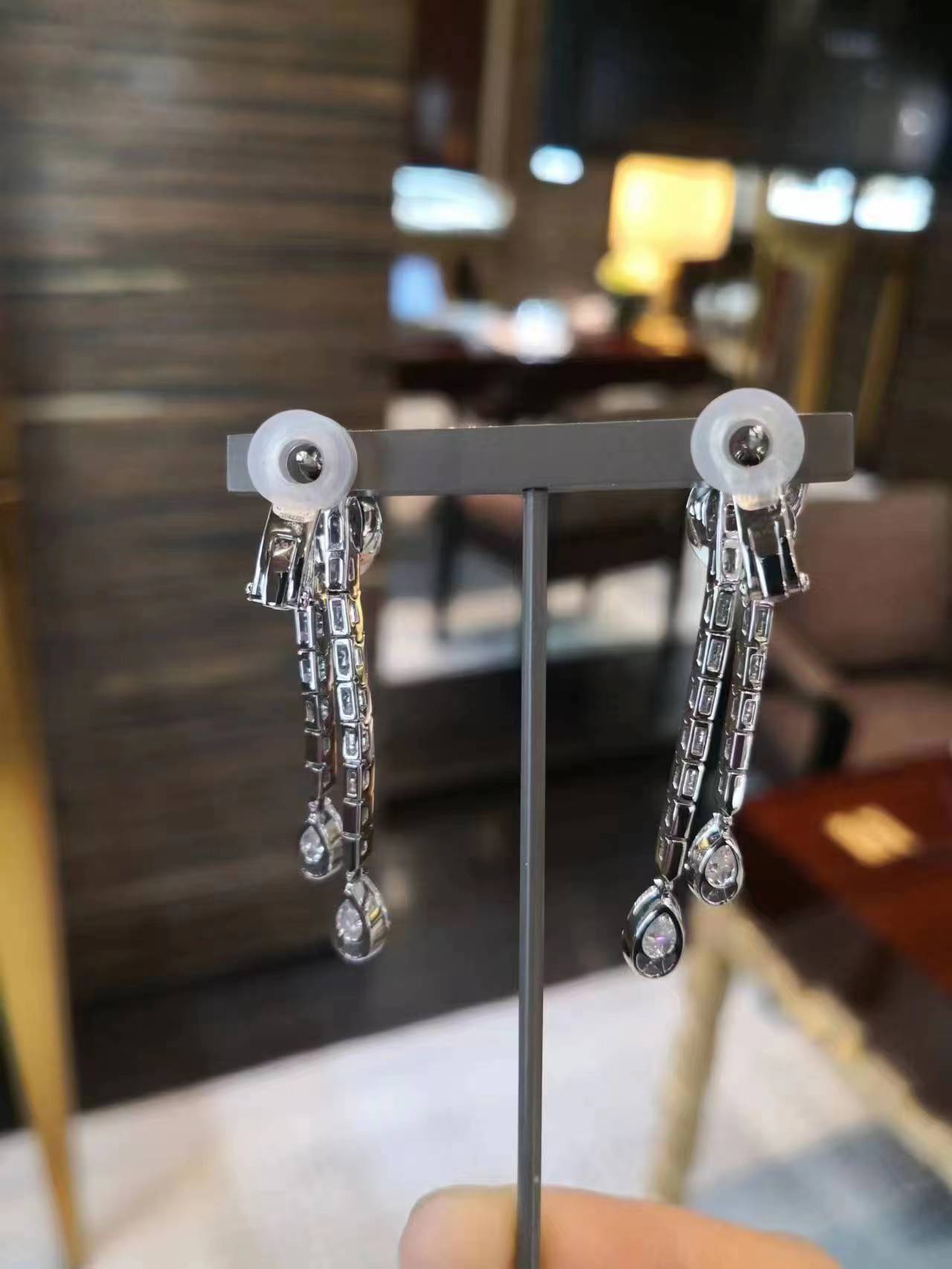 GLF-RGE1400 bow knot stone earrings