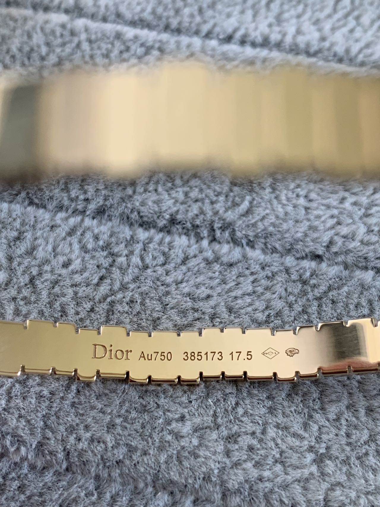 DIOR-JGEM95014光金条条拼手镯