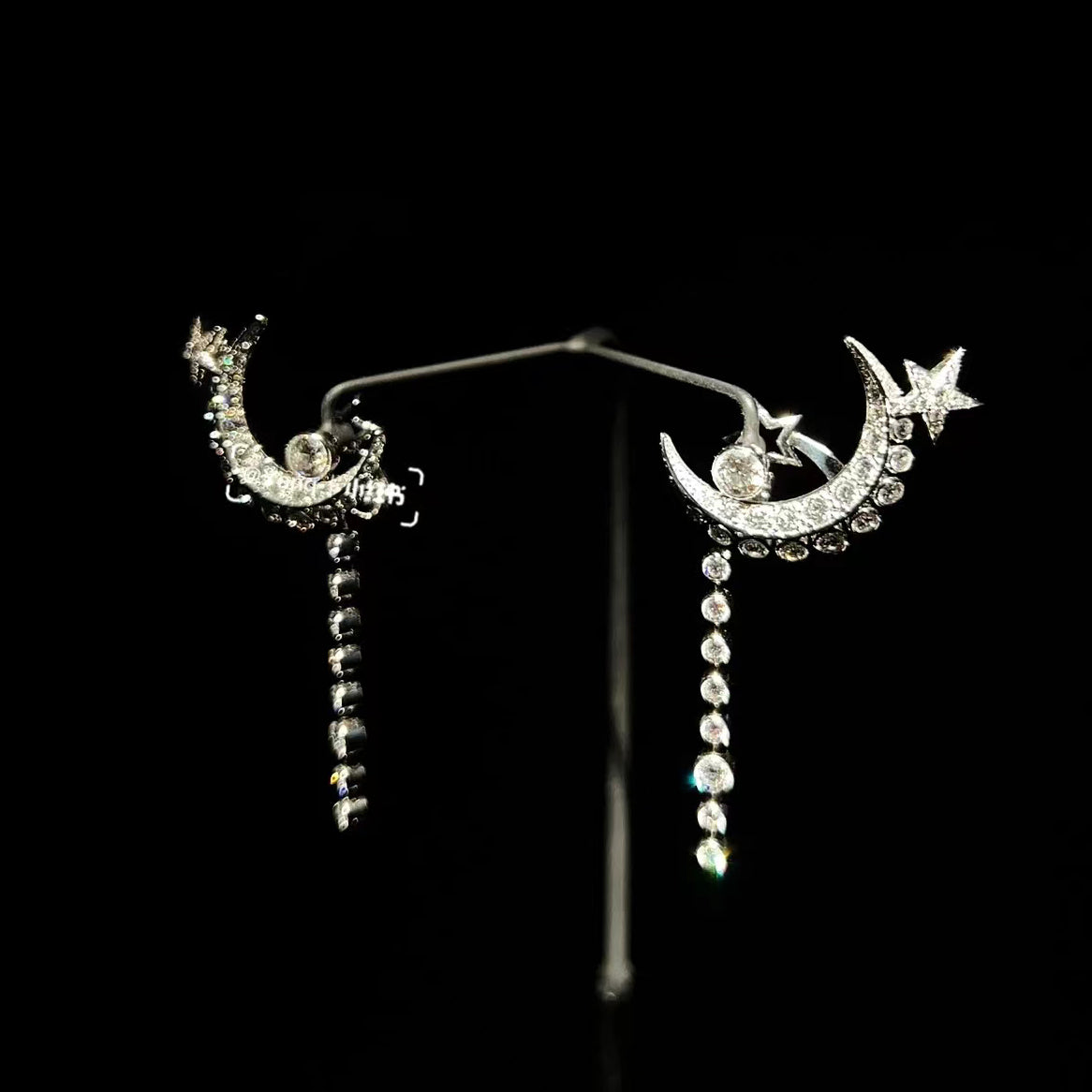 XNE-J41844 moon star earrings