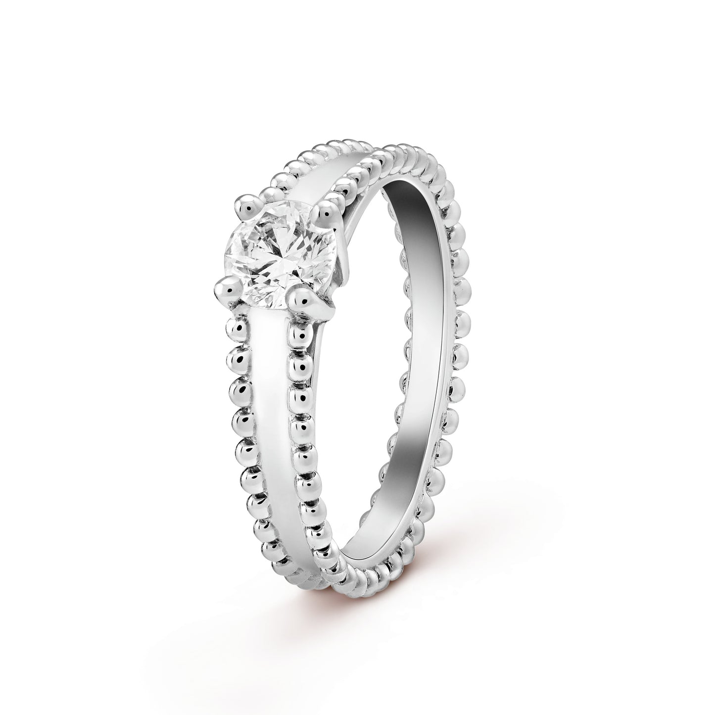 VCARG29400版本二  珠珠戒指10#0.5ct