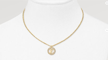 LV-M00759 full diamond LVLOGO round pendant