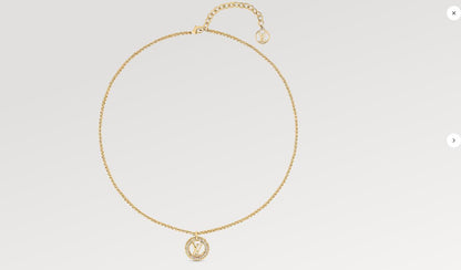 LV-M00759 full diamond LVLOGO round pendant