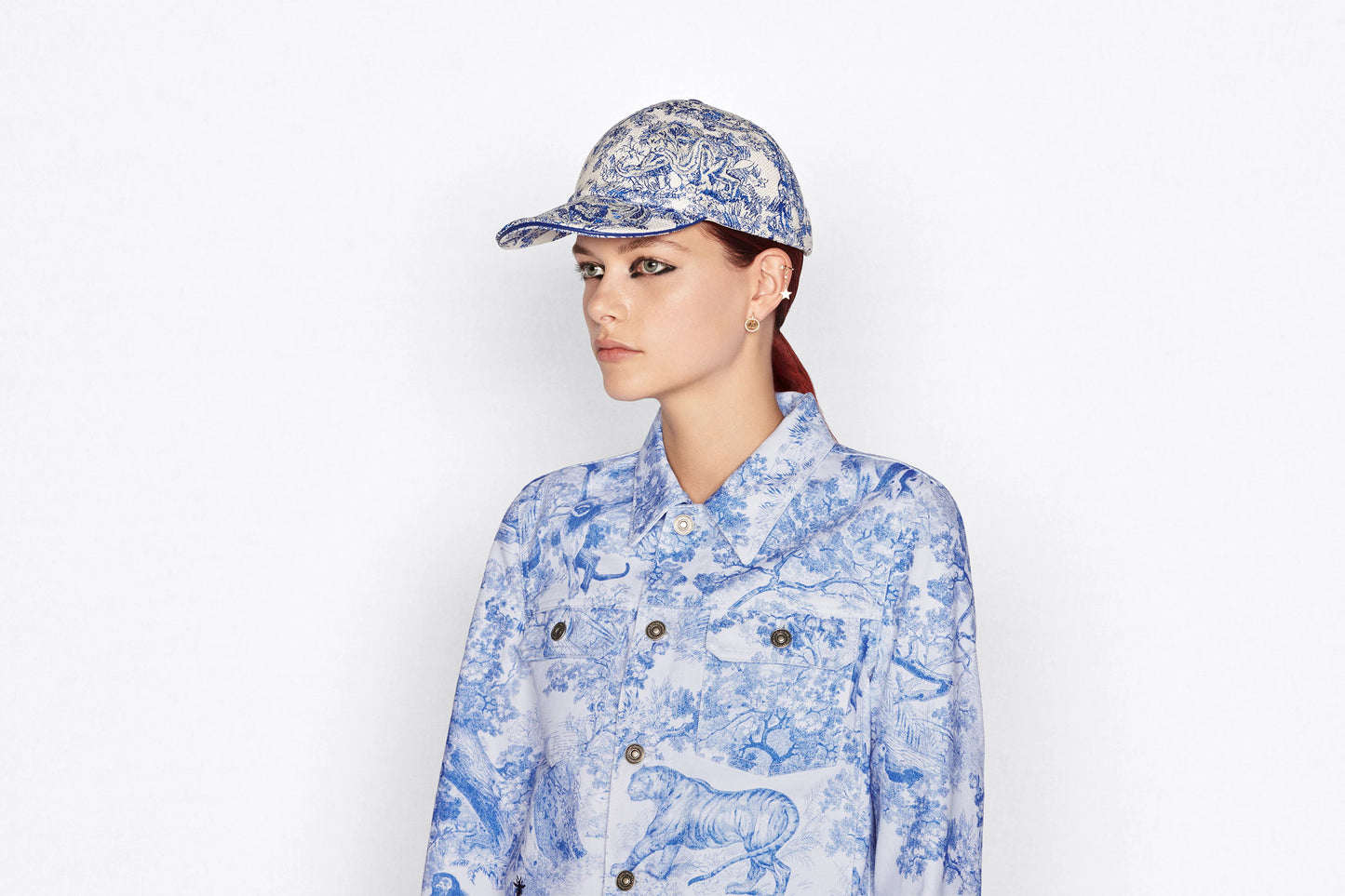DIOR-E1911CDLCY 14.3mm字母CD圆形耳钉耳环