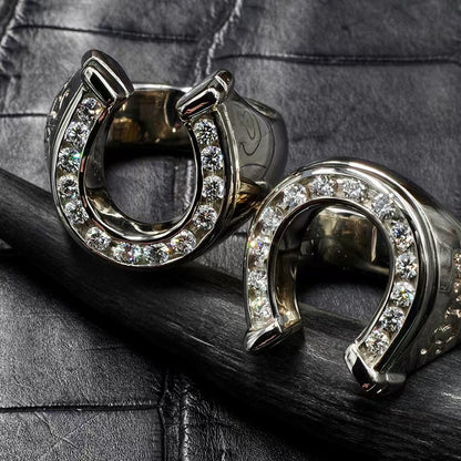 KLX-CH204166 U-shaped diamond color lettered men’s ring