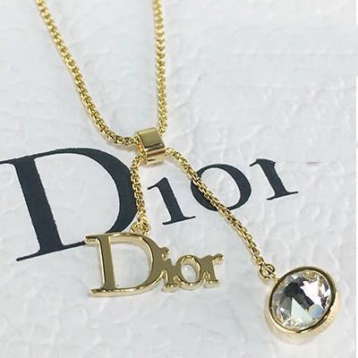 DA-JOUI95717字母吊坠