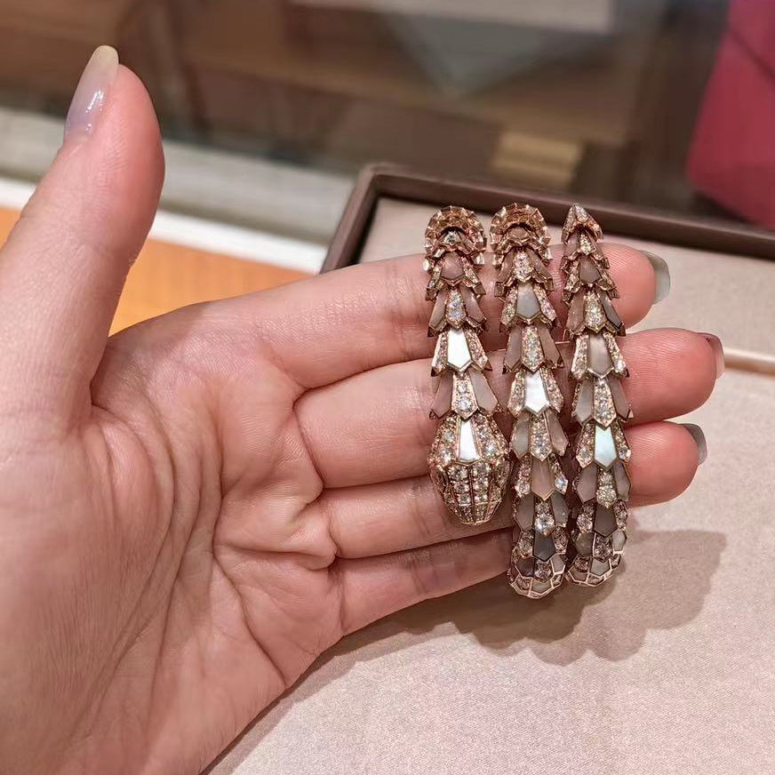 BGL-62760 Agate lacquered snake sashimi bracelet