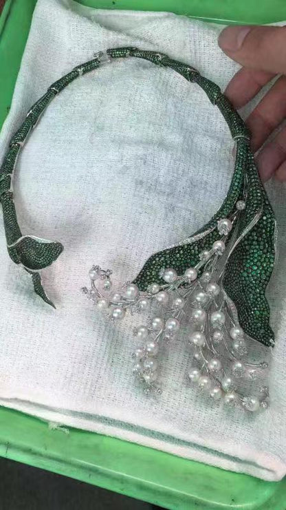 DA-JBAG99381珍珠叶花草满钻项链
