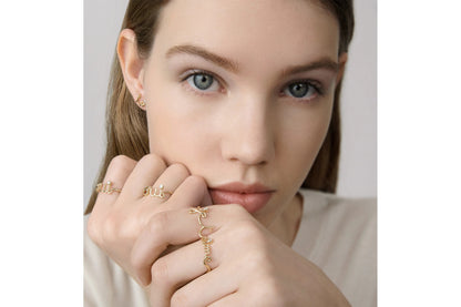 DA-JOUI95036 letter earrings