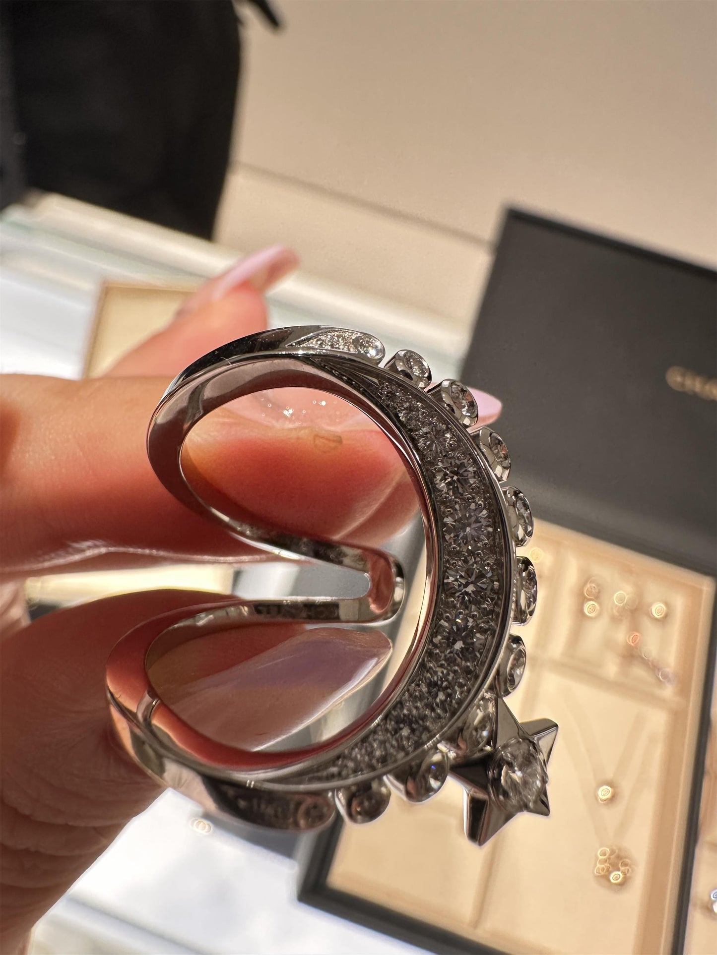 XNE-J12208 Diamond-Pentagram Moon Ring