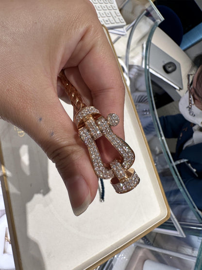 FLD-0J0005-6B1168 Extra large diamond-filled horseshoe red rope bracelet