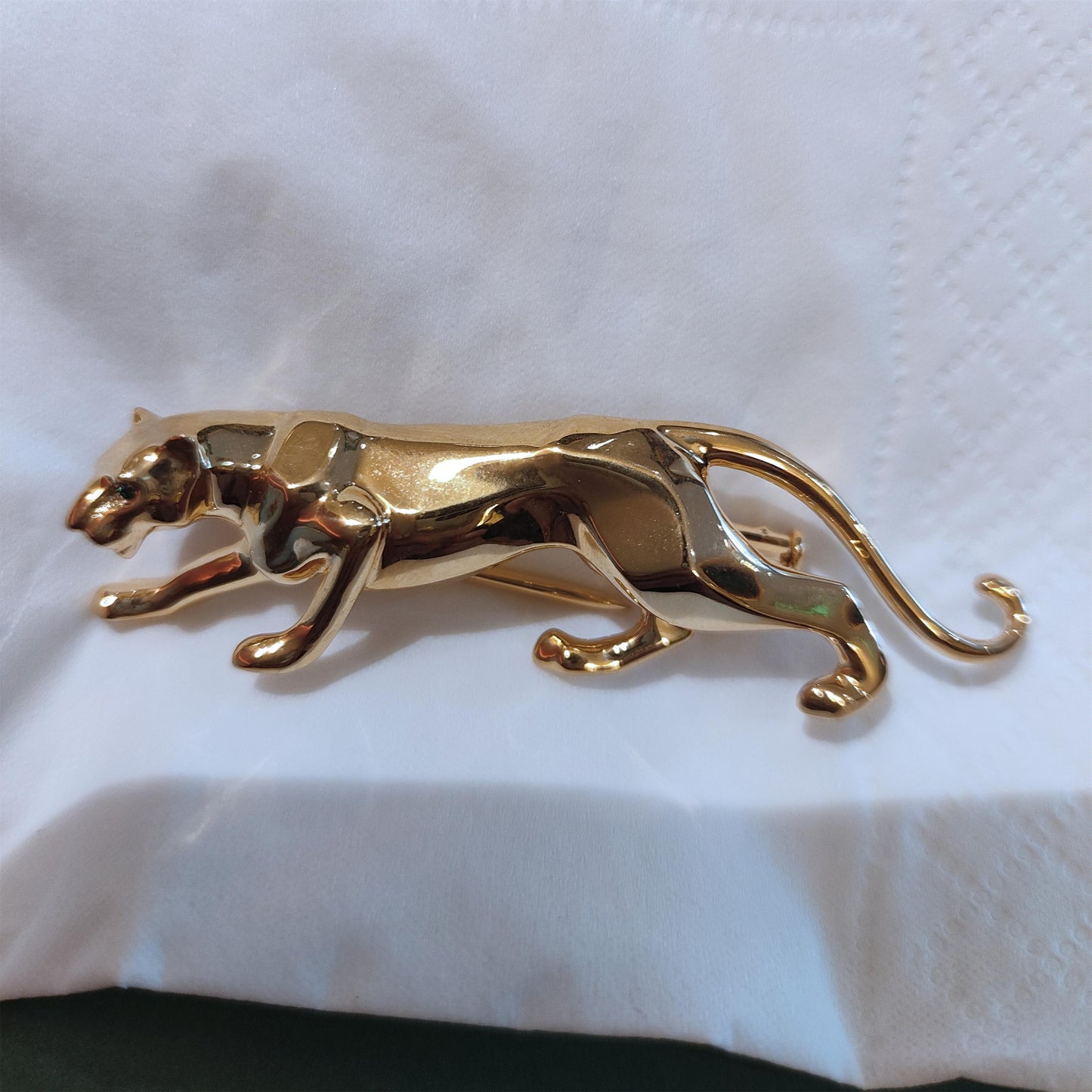 KDY-780809 sideways plain gold leopard brooch