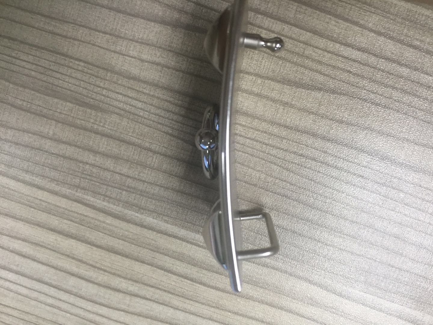 爱H仕-H153276T光金门扣金字塔塔尖皮带扣