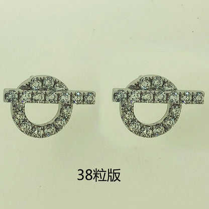 爱H仕-H232354B客版满钻Q字耳钉1.9mm