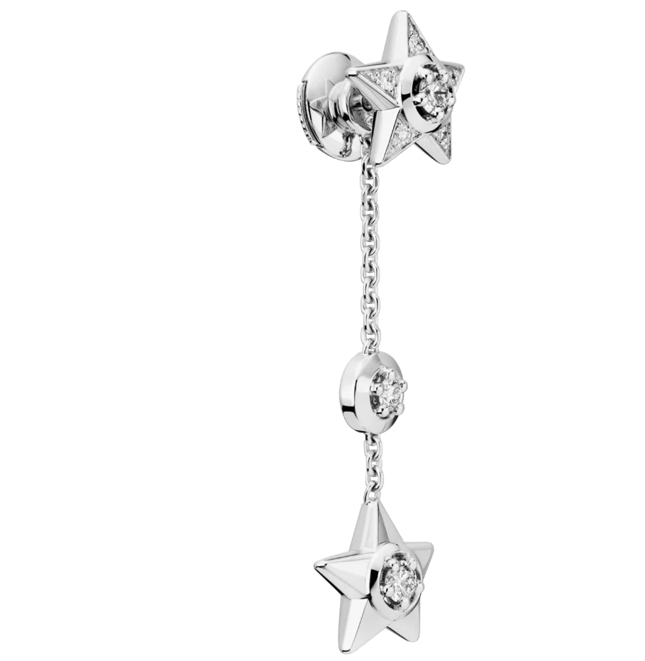 XNE-J12440 star earrings can be worn in different ways