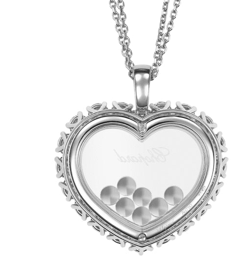 XB-79A049-1001 claw-set heart-shaped surrounding stone pendant