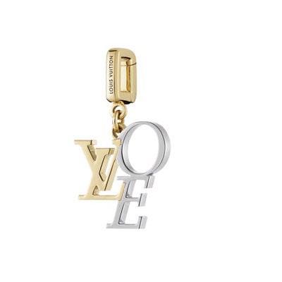 LV-Q93114 letters LOVE pendant