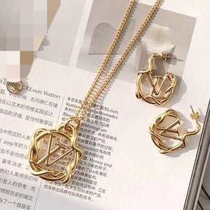 LV-Q54284 Letters LV Garden Pendant