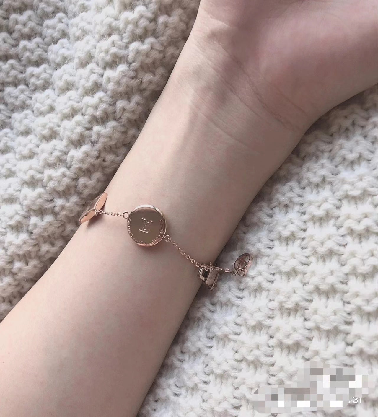 LV-Q13364 plum blossom dart combination five-flower bracelet