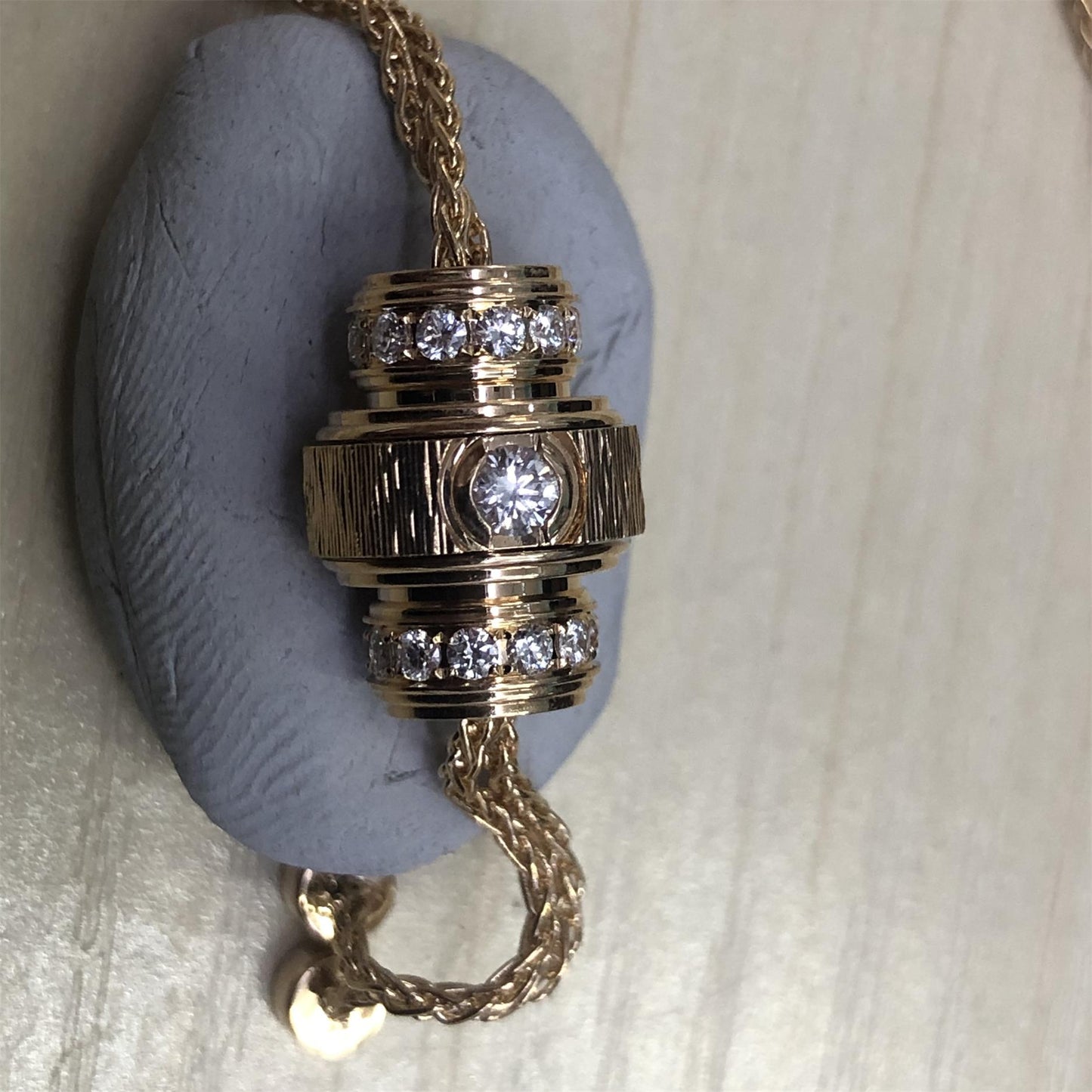 BJ-G33PJ100 Time Come and Run Necklace Guest Version