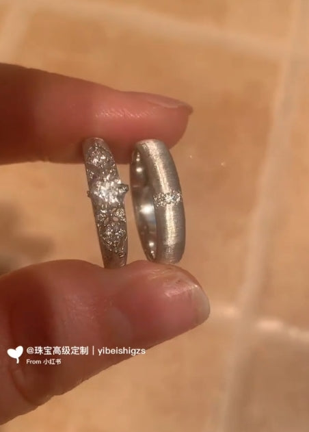 BQLT-RIN75891 5.5mm wide three diamond wave surface straight arm ring