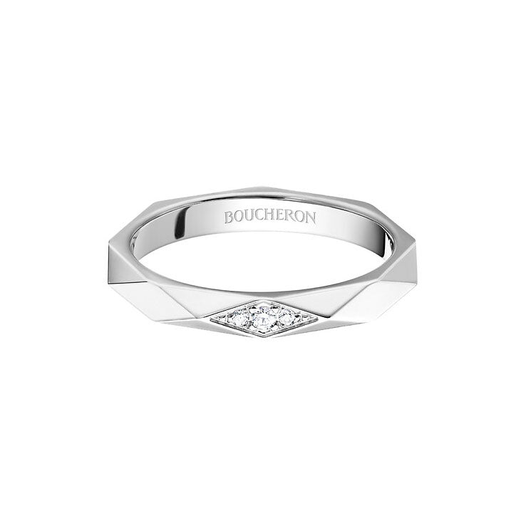 BSL-JAL00090 2.8mm wide triangular diamond bar ring
